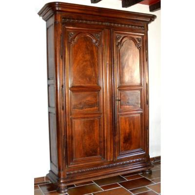 Armoire de l époque de la Régence