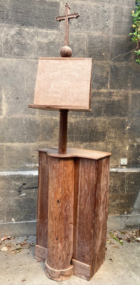 Large Lectern Or Lectern