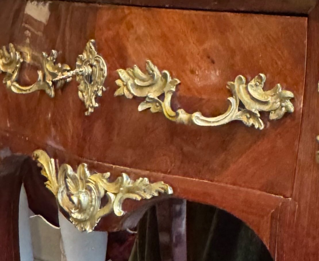 Elegant “wigmaker” Chest Of Drawers, Louis XV, Rio Rosewood, Circa 1760. -photo-7