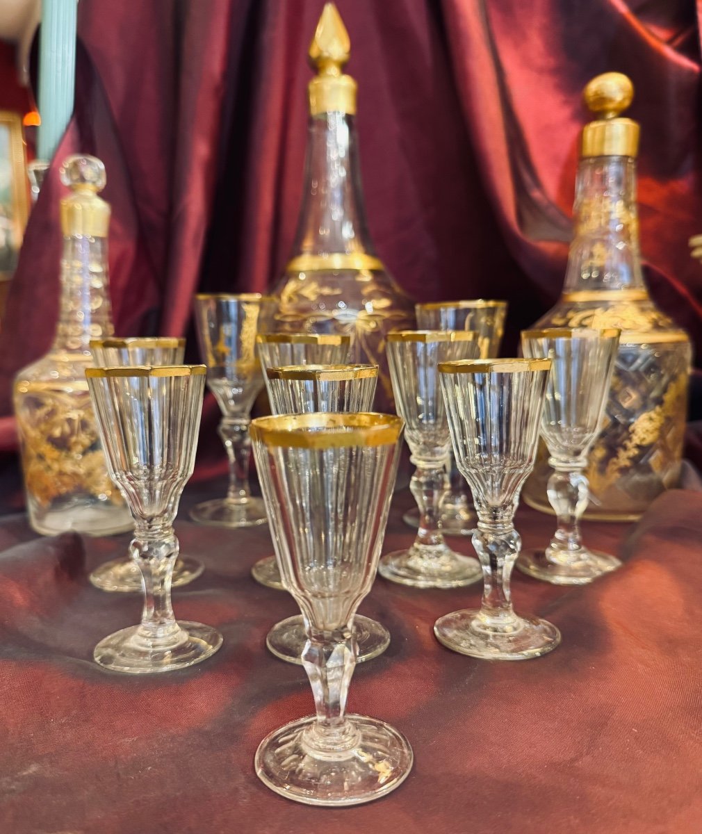 18th Century Louis XVI Period Table Crystalware, 12 Pieces. -photo-2