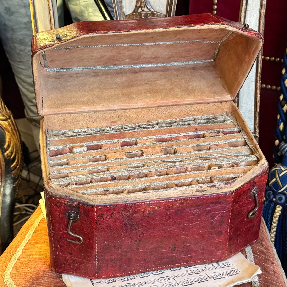 18th Century Cutlery Box In Red Morocco, Louis XV Period. -photo-2