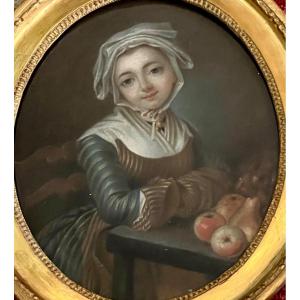 "Jeune femme aux pommes à la campagne, pastel époque XVIIIè. "