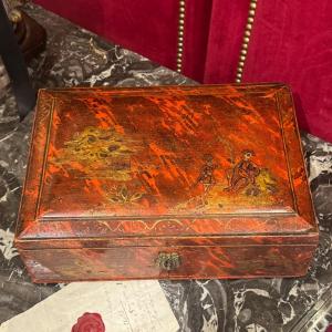 Late 18th Century Toilet And Wig Box, Martin d'Asia Varnish