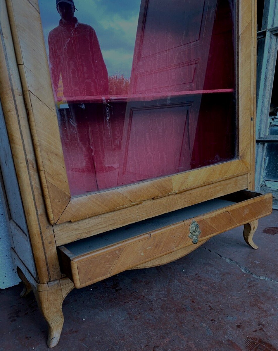 Vitrine De Style Louis XV En Bois De Merisier Et Placage XIX Siècle-photo-1