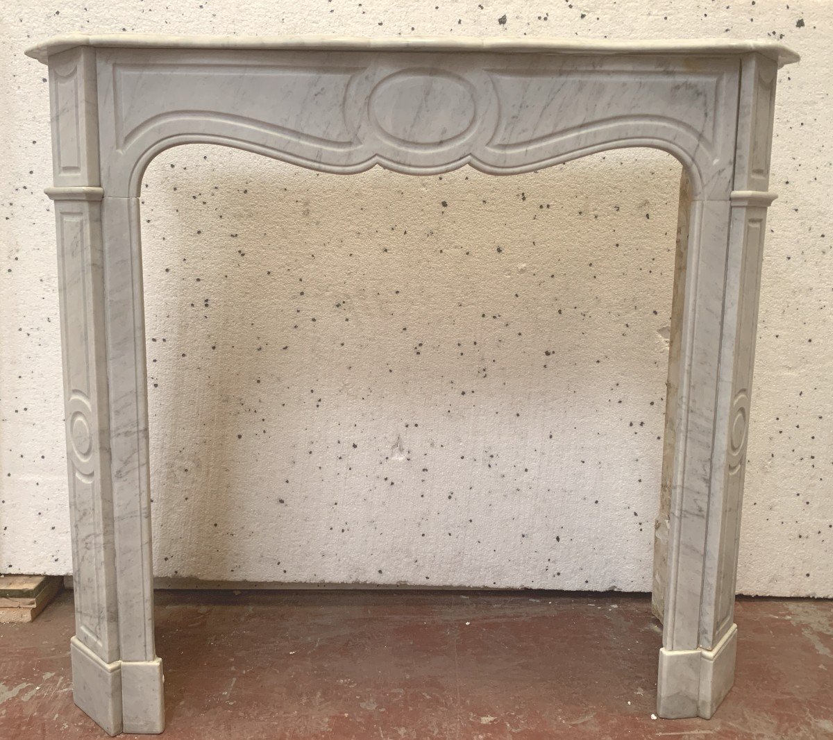 Louis XV Style Fireplace Pompadour Model White Carrara Marble XX Century