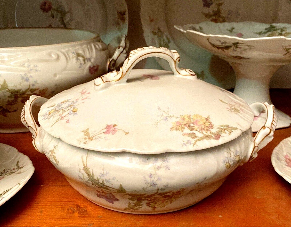 Service De Table De 134 Pièces En Porcelaine De Limoges XX Siècle-photo-3