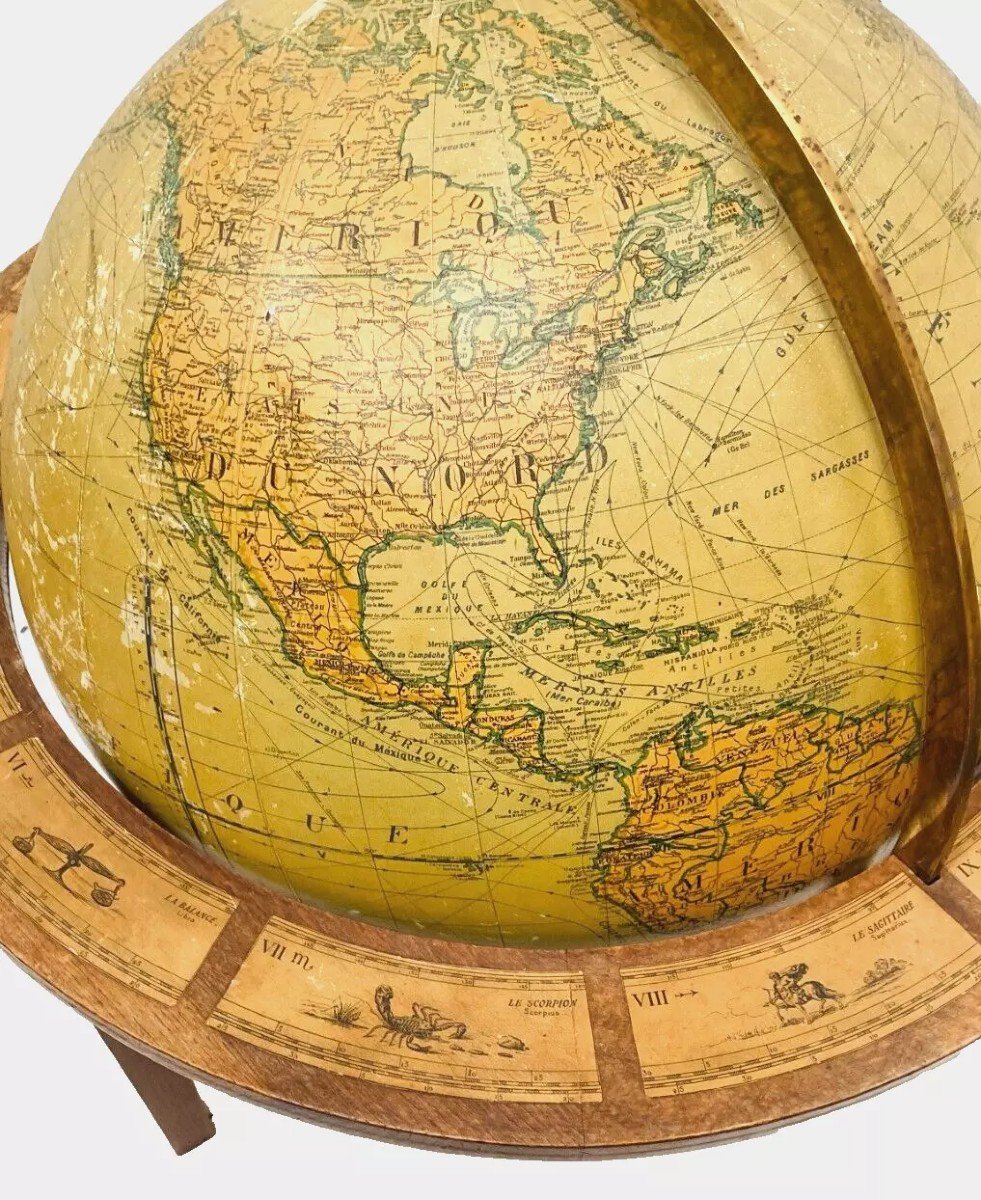 Glass Globe On Wooden Base 20th Century-photo-2