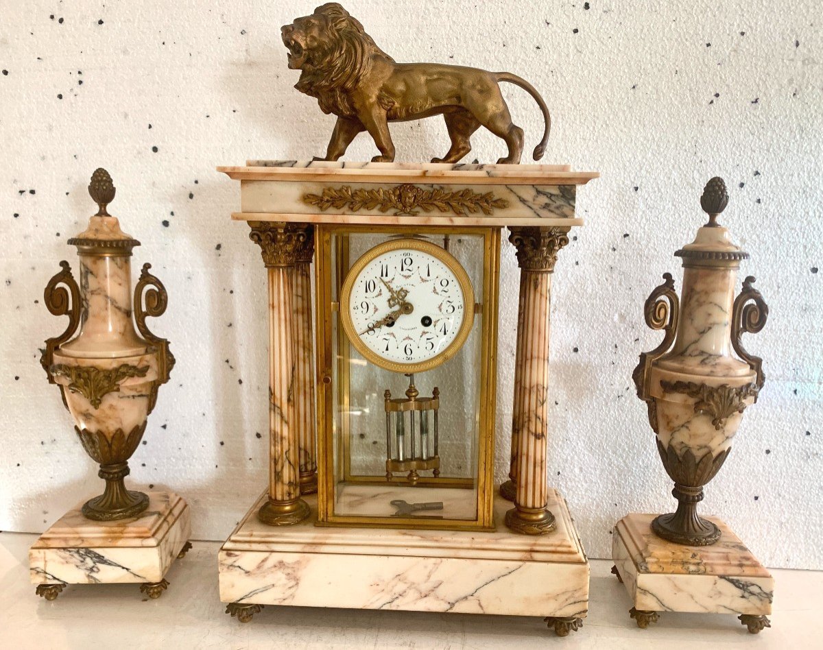 19th Century Marble And Bronze Lion Fireplace Trim