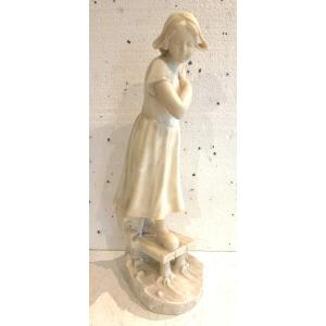 Alabaster Group "young Girl With Stool" By A-gennay 20th Century