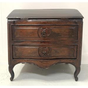 Carved Oak Master's Furniture, 18th Century Scriban Chest Of Drawers