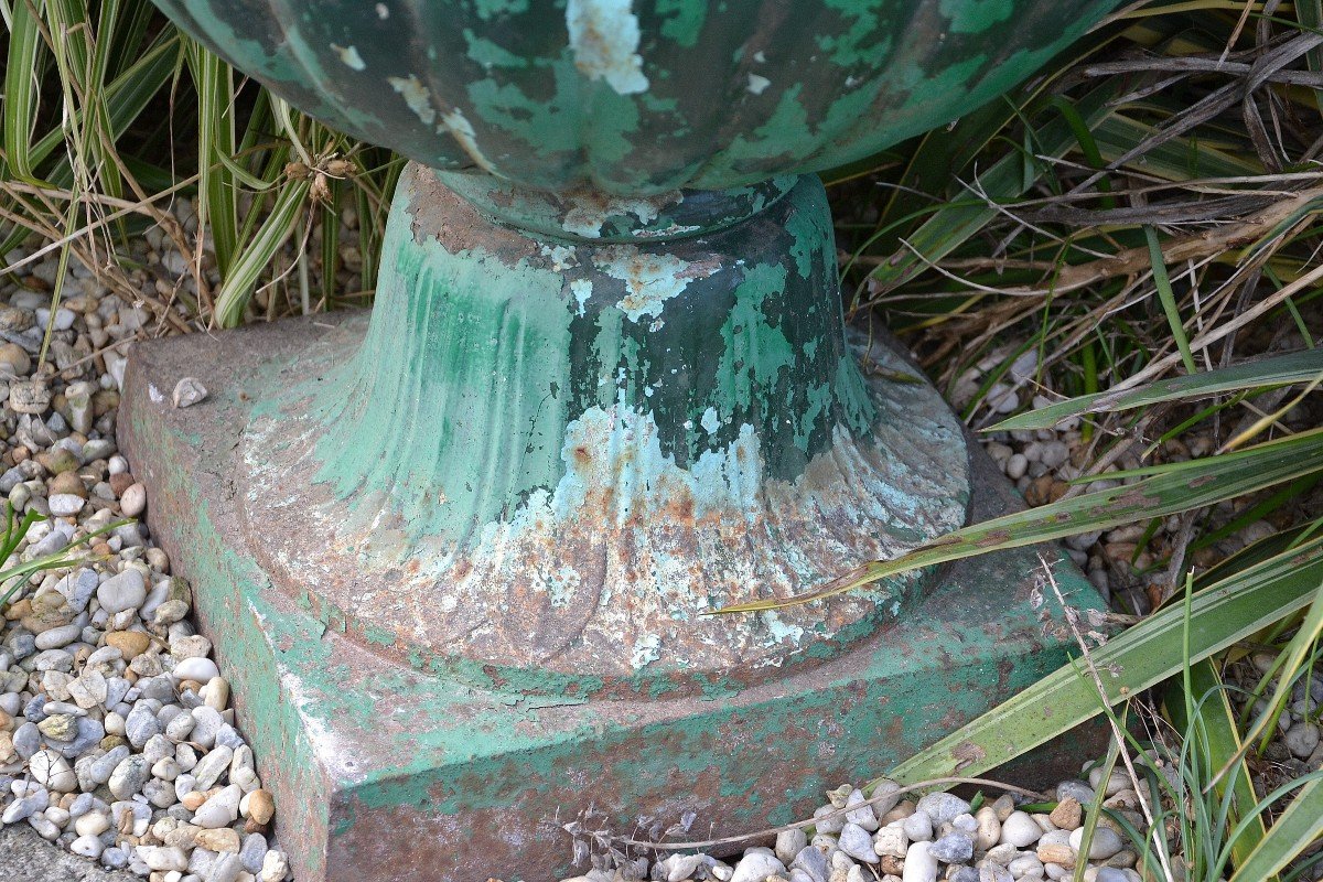 Old Cast Iron Basin-photo-2