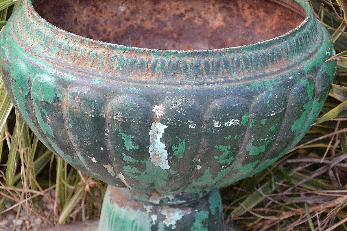 Old Cast Iron Basin-photo-3