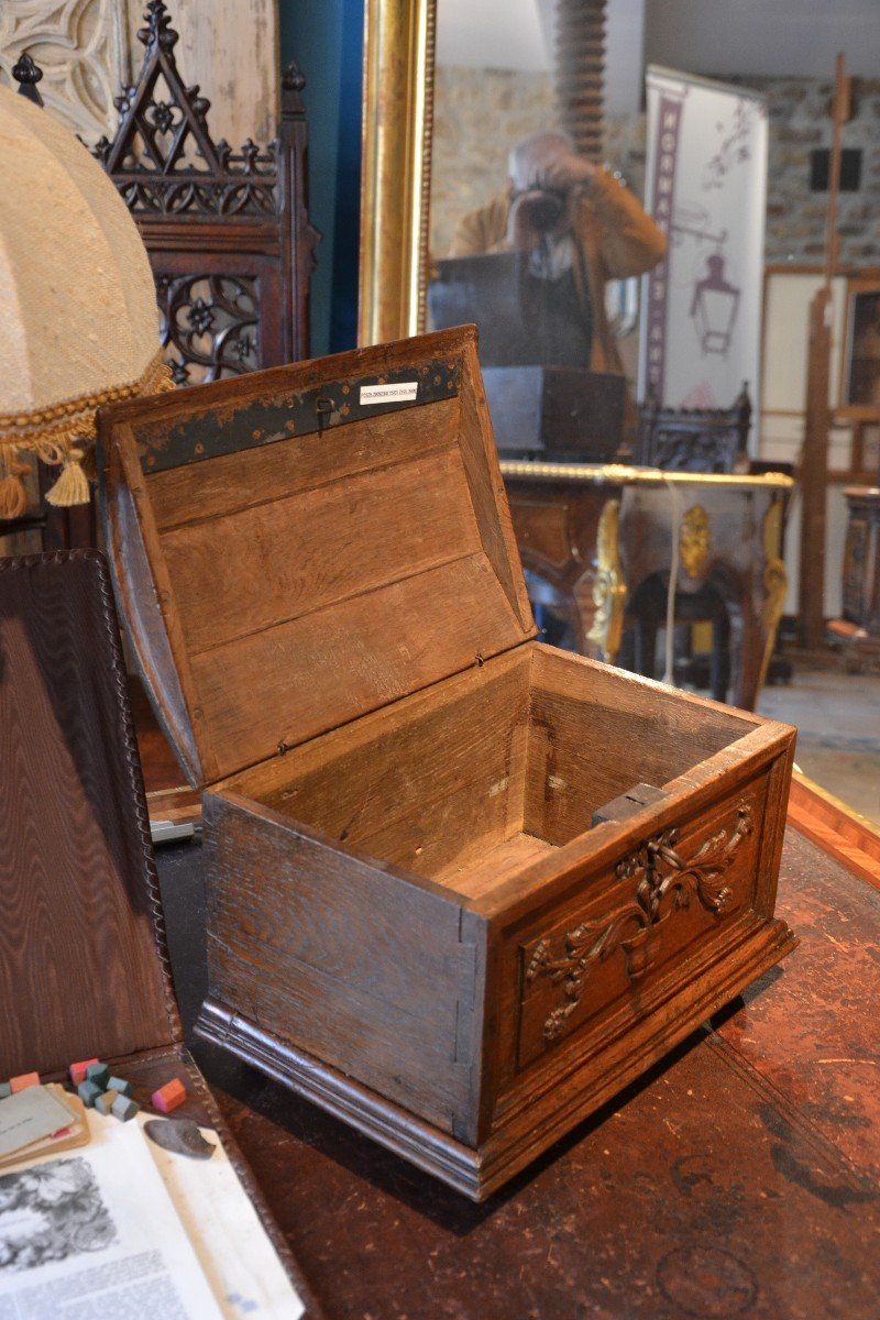 Oak Wedding Chest, Normandy 19th Century-photo-2