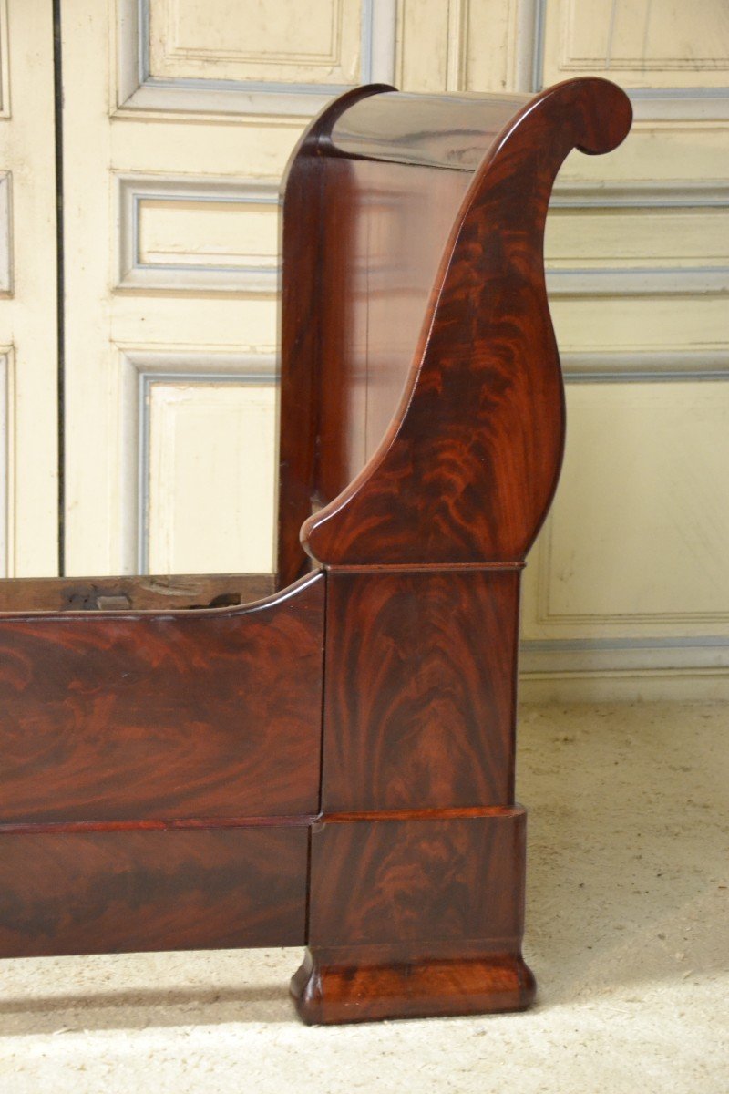 Louis Philippe Period Mahogany Sleigh Bed-photo-3