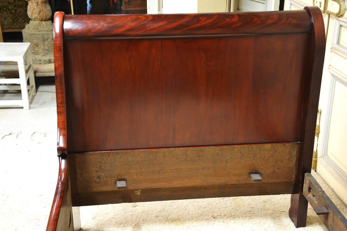 Louis Philippe Period Mahogany Sleigh Bed-photo-1