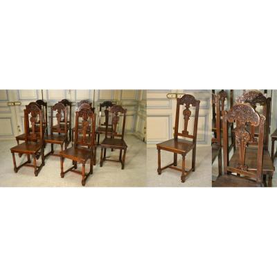 Suite De Dix Chaises En Noyer Style Renaissance