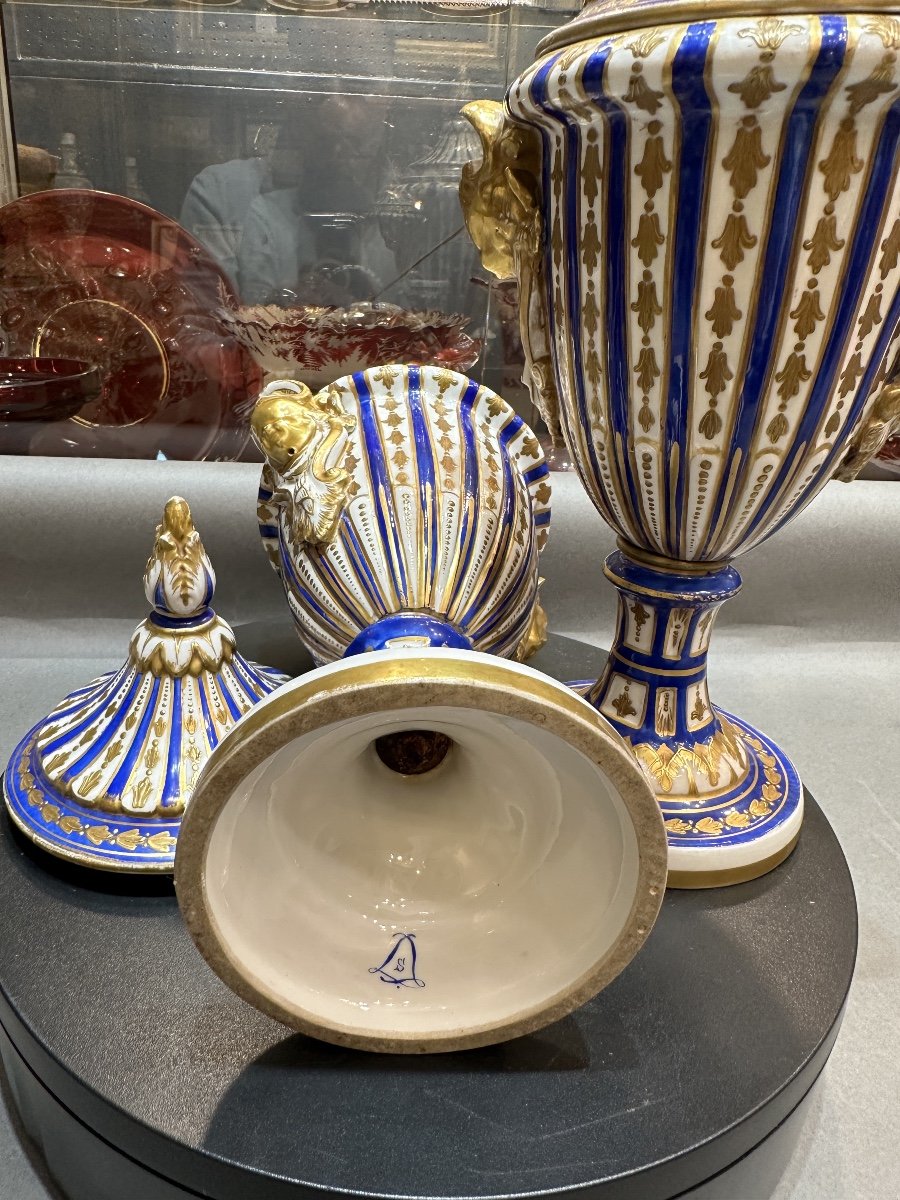 Pair Of Sèvres Porcelain Vases -photo-4