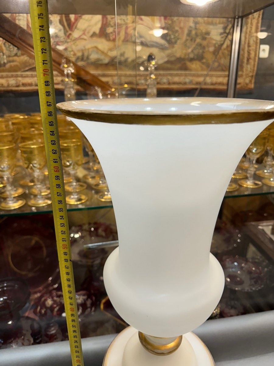 Très Grand Vase En Opaline Blanc , baccarat ,67 cm-photo-5