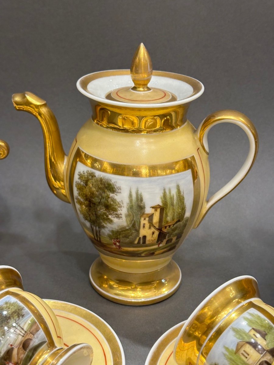 A Paris Porcelain Coffee Service-photo-4