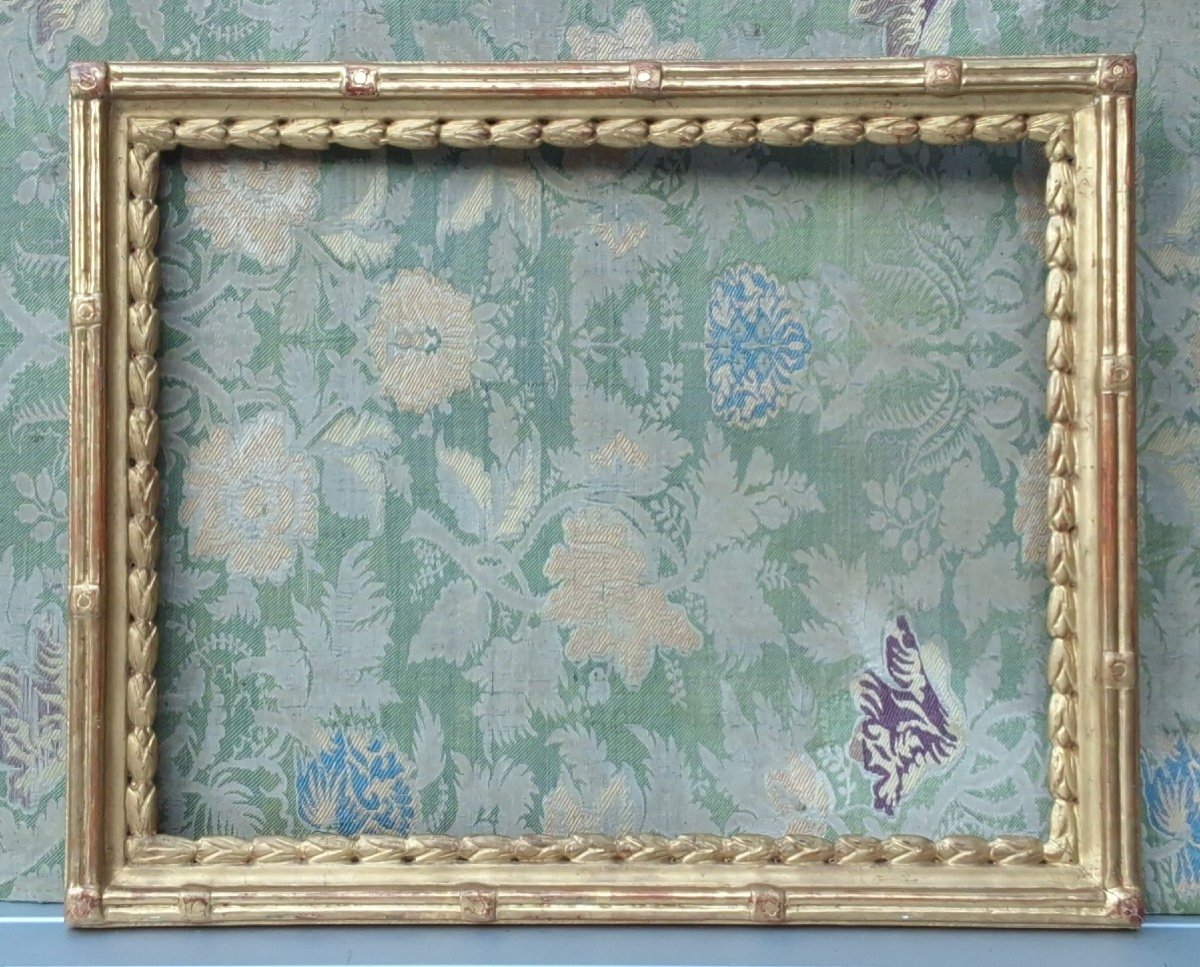 18th Century Gilded Wood Frame Rebate: 35 X 44.5 Cm