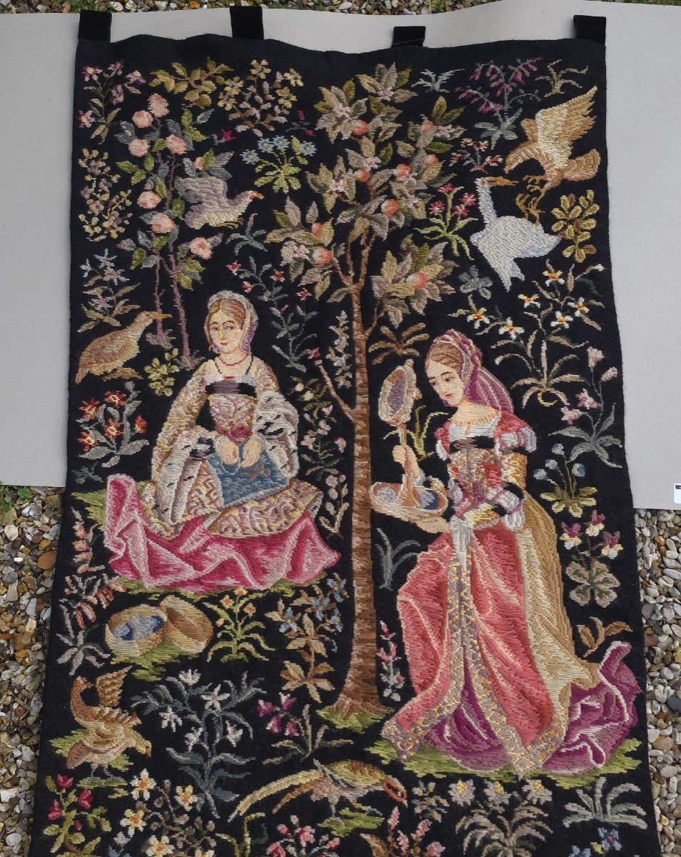 Tapisserie Scène Médiévale Au Petit Point Vers 1955