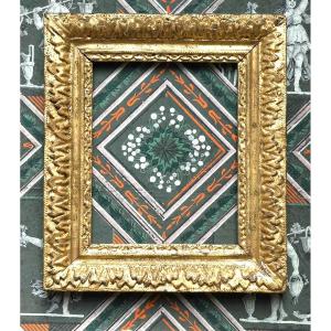 Small Louis XIII Frame Rebate: 19 X 23.5 Cm