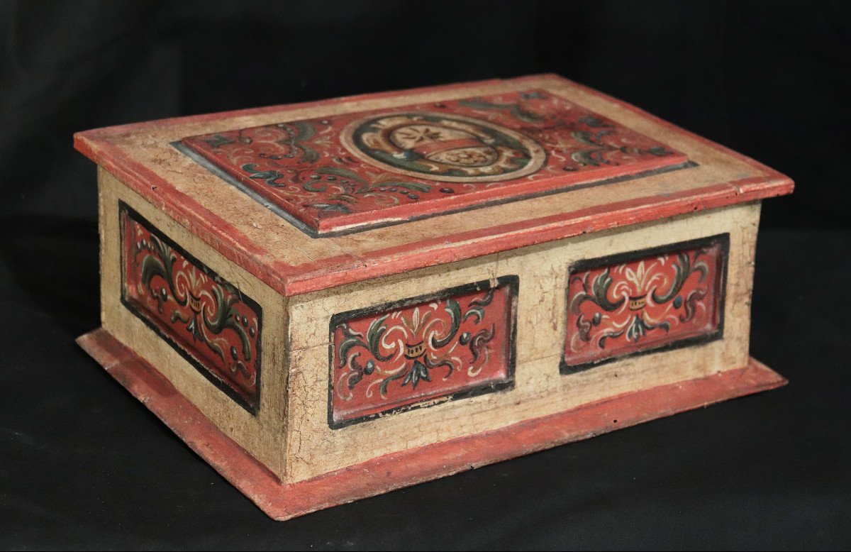 Lacquered Casket, Tuscany, 17th Century-photo-3