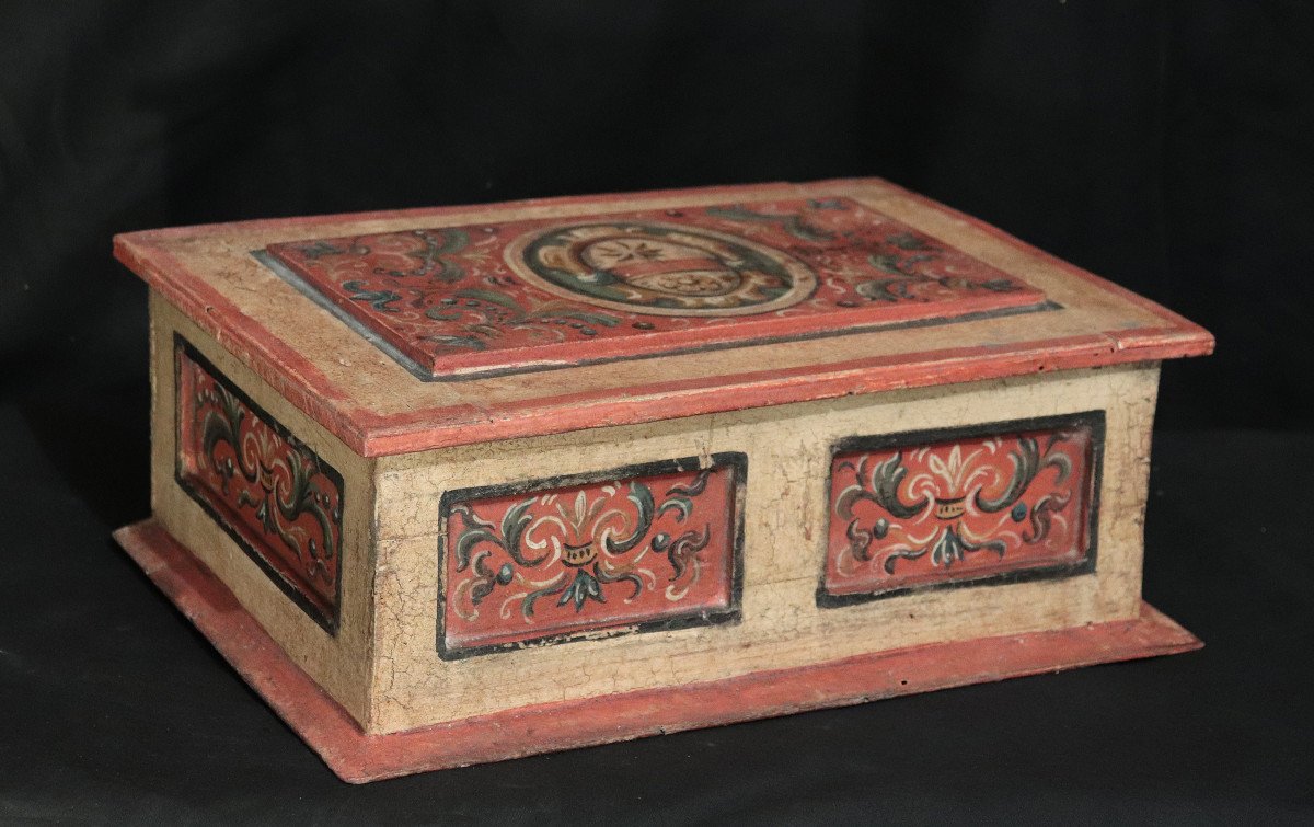 Lacquered Casket, Tuscany, 17th Century