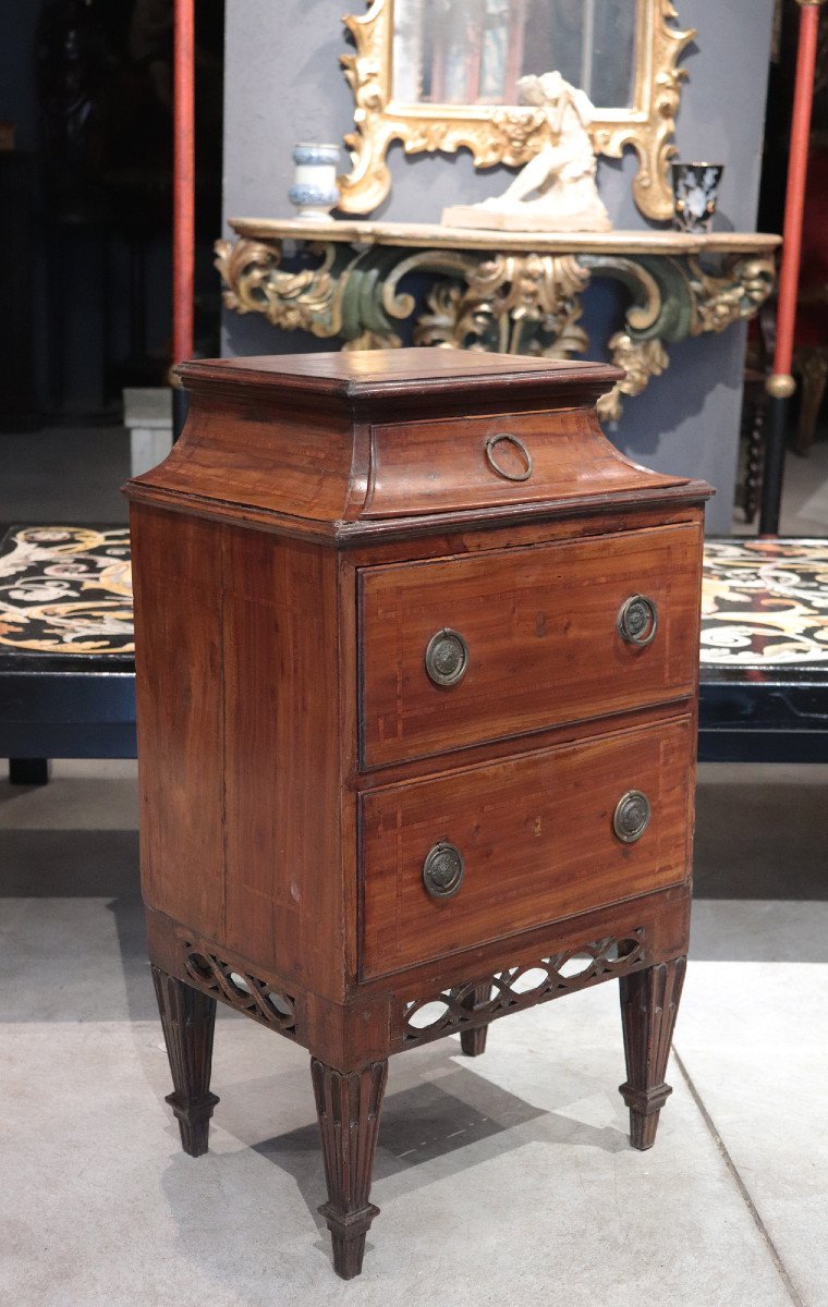 Bedside Table, Veneto 18th Century-photo-2