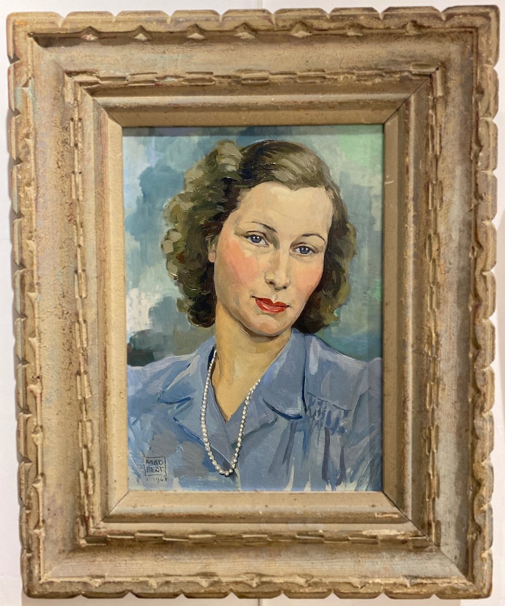 Portrait De Femme Au Collier De Perles Et Robe Bleue  Huile Madeleine Beat Chauleur 1903 - 2001