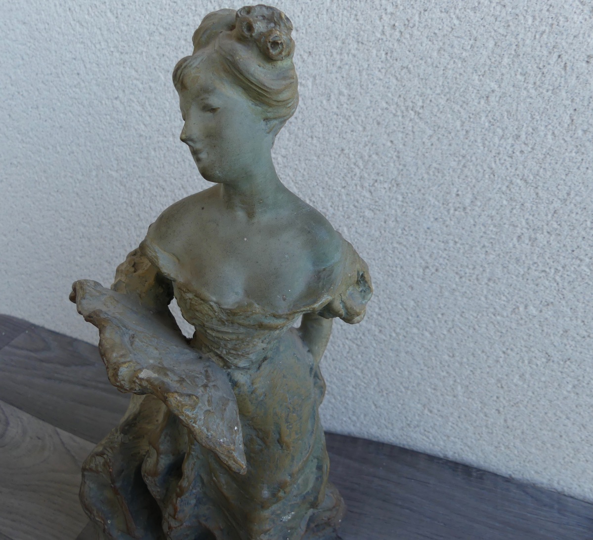 Sculpture Terre Cuite, Jeune Femme à l'éventail Par Cacciapuoti Guido.-photo-6