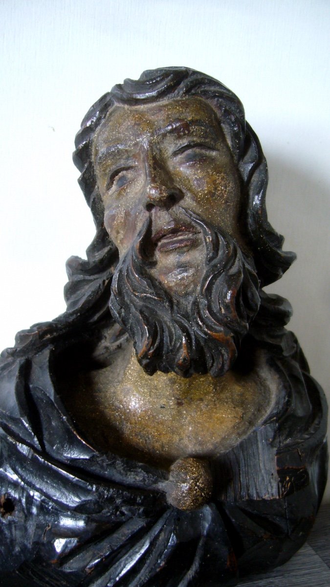 Head Of Saint In Polychrome And Carved Wood XVII-photo-2