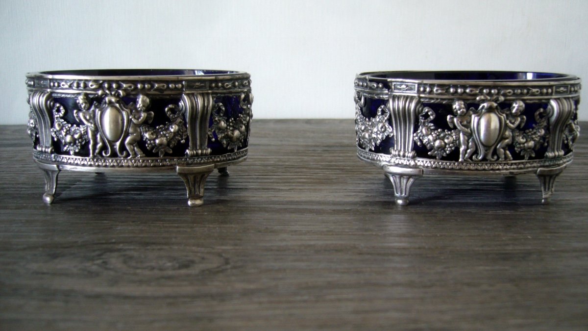 Pair Of Salerons, Salt Shakers In Silver XVIII