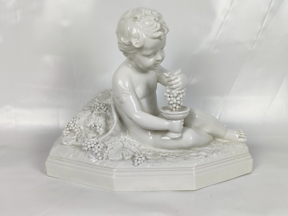 Earthenware "cherub With Raisins" By Bohumil Rezl - Manufacture De Villenauxe-photo-1