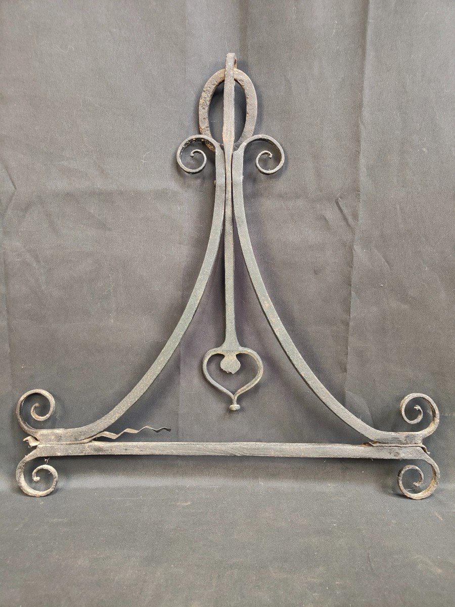 18th Century Wrought Iron Sign Holder-photo-3