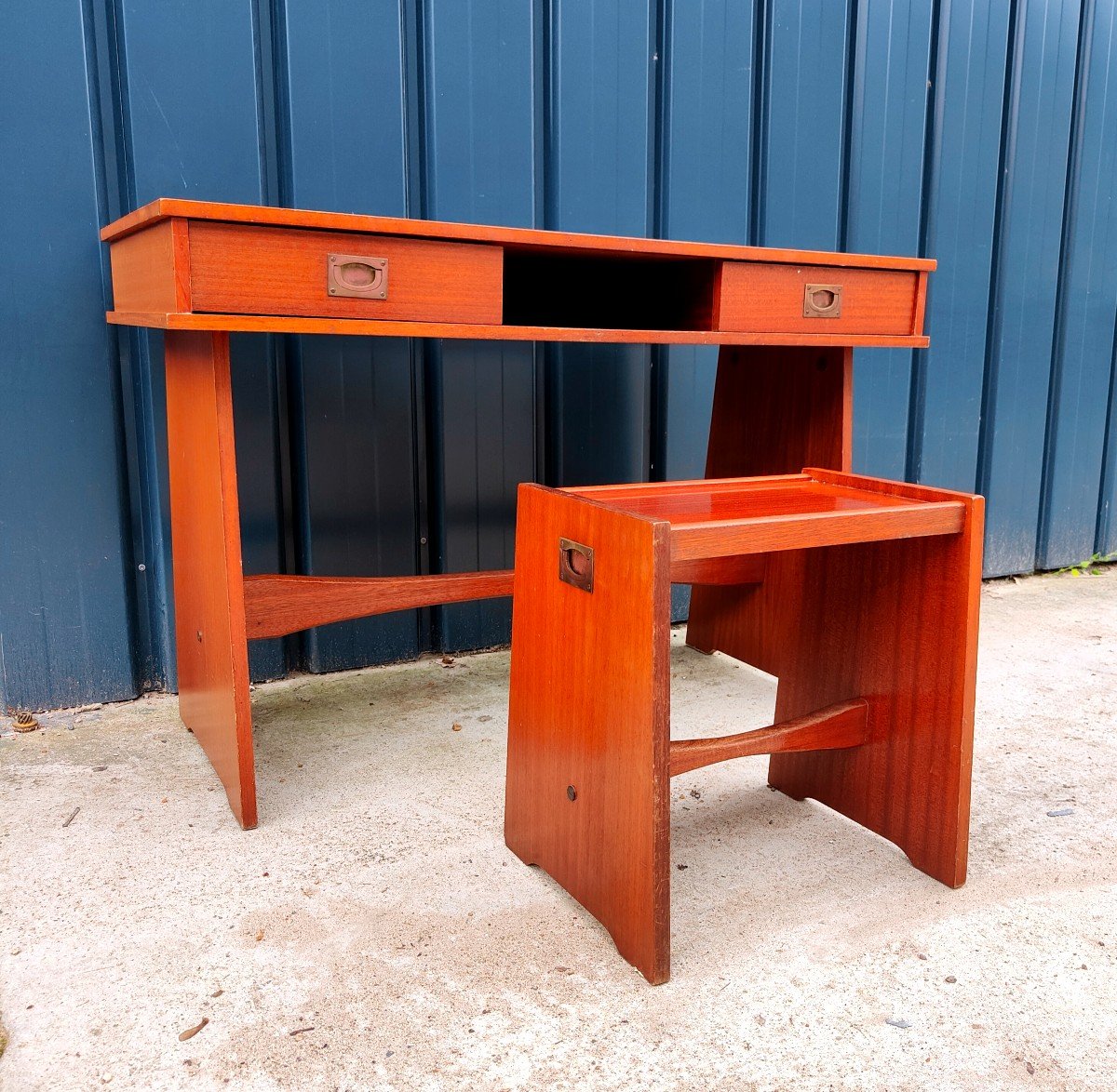 Scandinavian Desk + 70s Chairs Maison Gautier