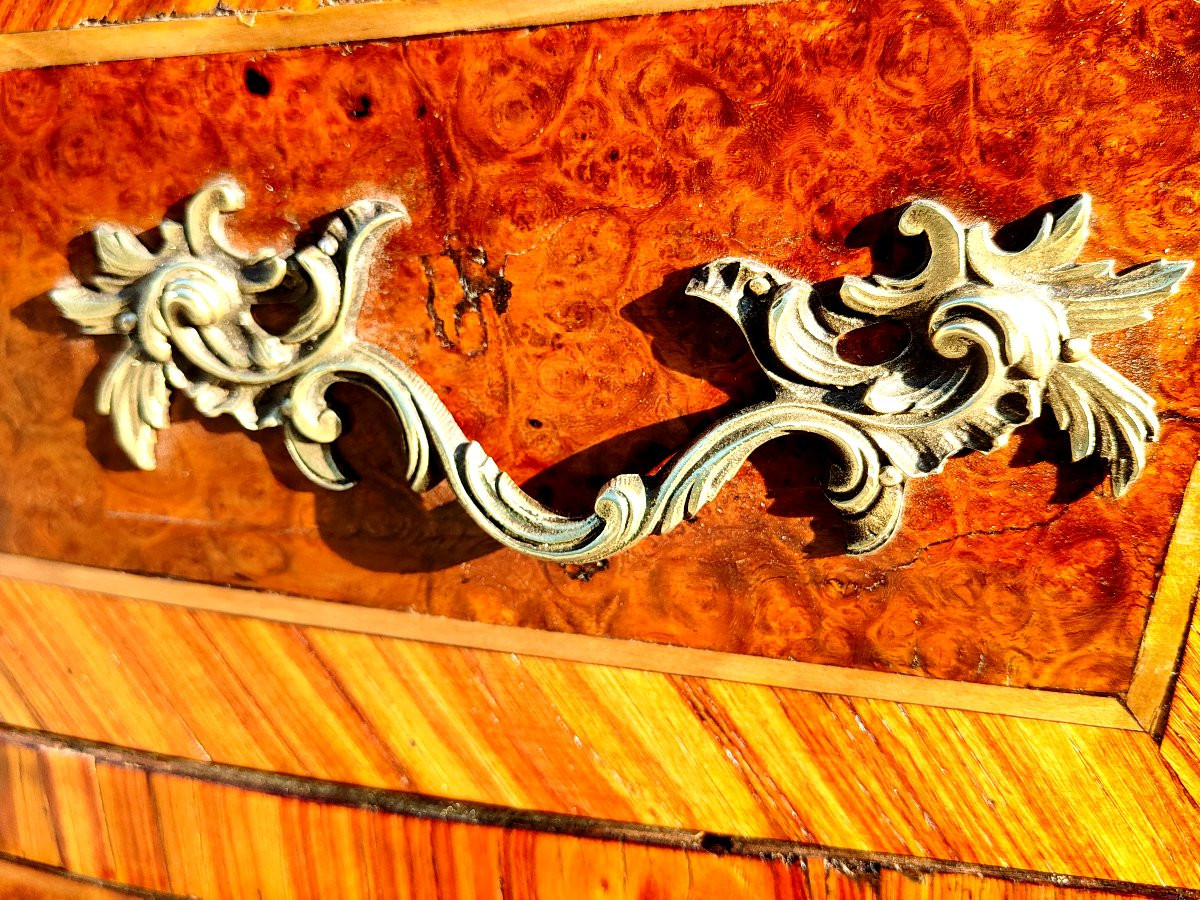 Transition Period Sauteuse Chest Of Drawers - Circa 1760-photo-1