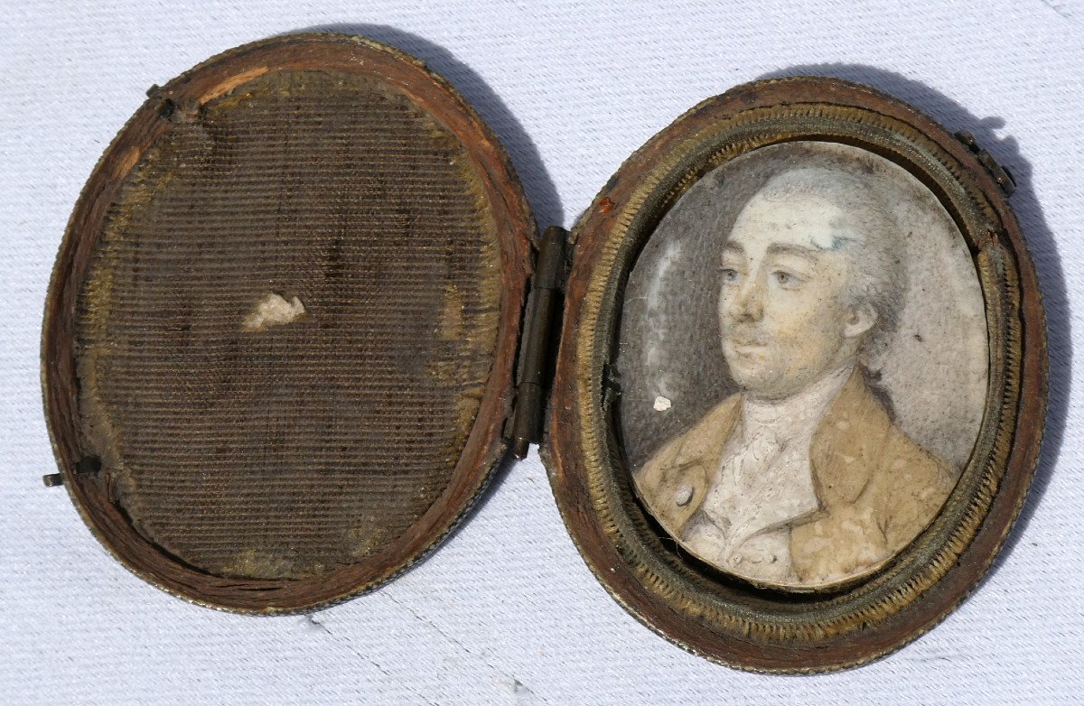 Miniature Portrait In Its Shagreen Case, Dandy Louis XVI Period, 18th Century Case