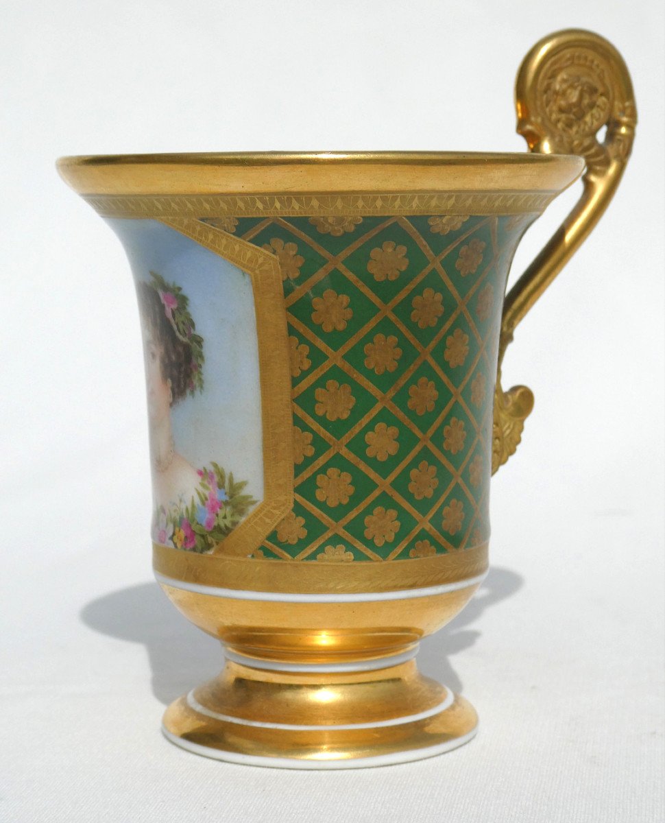 Empire Style Paris Porcelain Cup, Painted Portrait Of Madame De Maintenon, Circa 1820 19th-photo-4