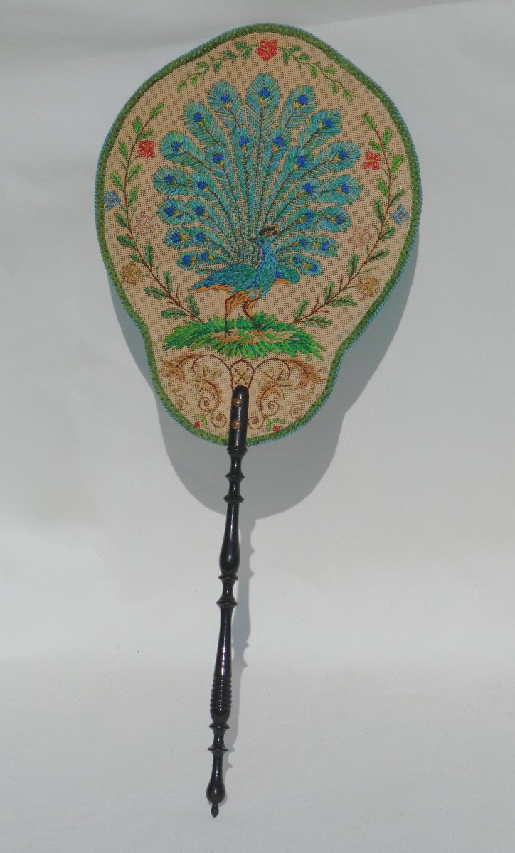 Face Shield Napoleon III Period, Peacock Decor, 19th Century Embroidery, 19th Century Fan 