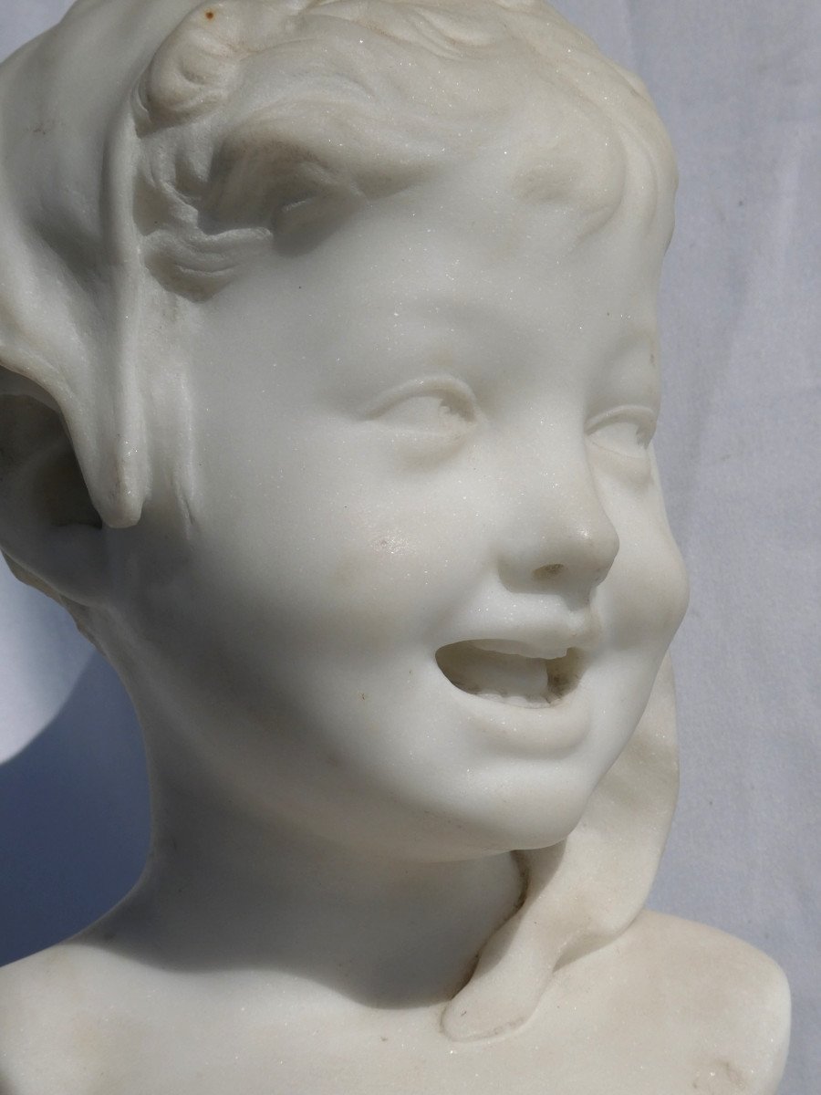 White Carrara Marble Bust Of A Young Neapolitan Child, 19th Century School Of Napoleon III-photo-1