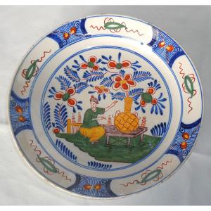 Pannekoek Crepe Plate In Delft Polychrome Earthenware, Chinese Decor, 18th Century