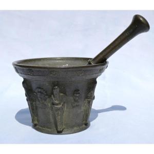 Mortar And Its Pestle In Patinated Bronze, Antique Decor, Characters 17th Century Style