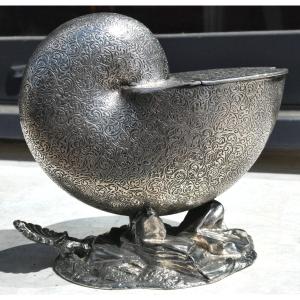 Shell / Nautilus In Silver Metal, English Spoon Warmer, 1900 Period, Tableware