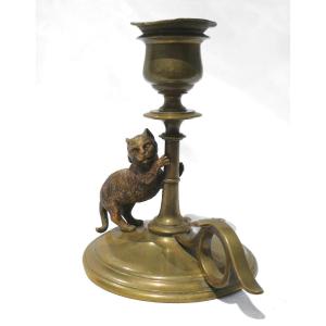 Hand Candlestick In Brass & Bronze From Vienna, Cat, Animal Subject 19th Century, Napoleon III