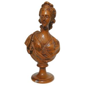 Bust Of Marie Antoinette In Carved Wood Queen Of France, Fleur De Lys, Historical Souvenir