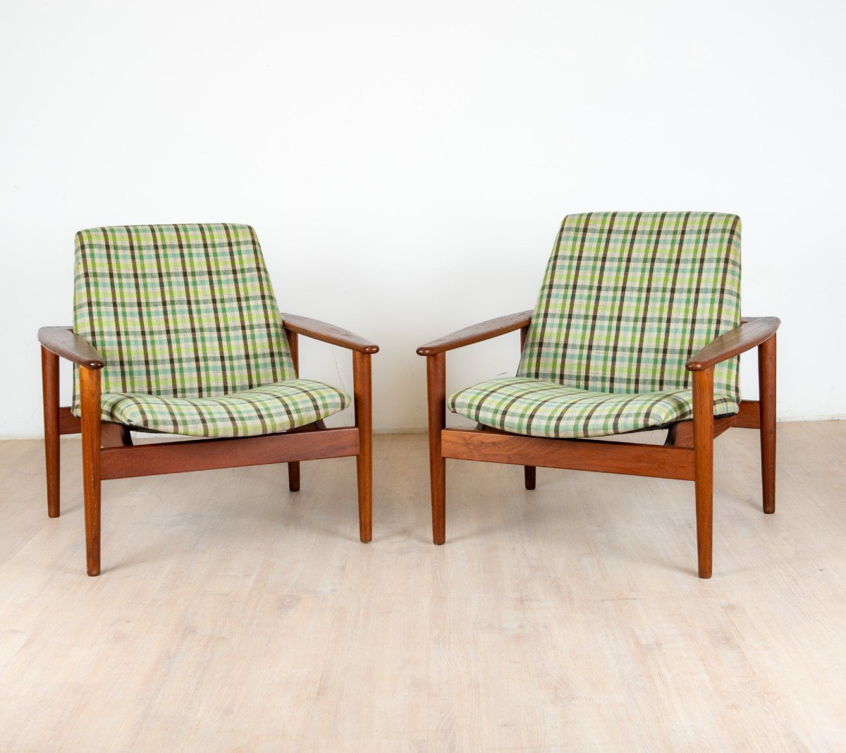 Paire De Fauteuil Danois En Teck Et Tissu d'époque, 1960