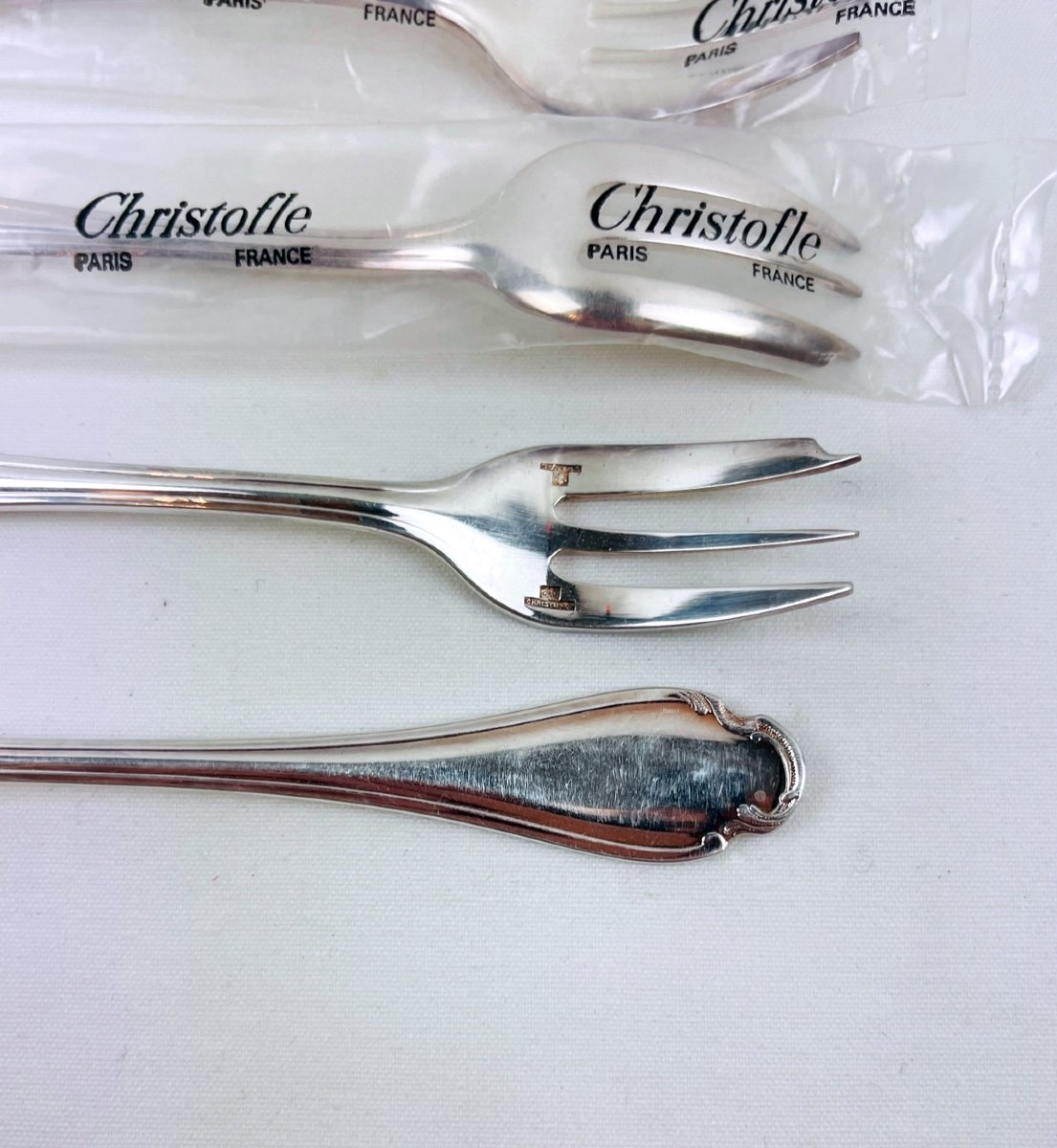 Set Of 4 Christofle Pompadour Model Cake Forks-photo-2