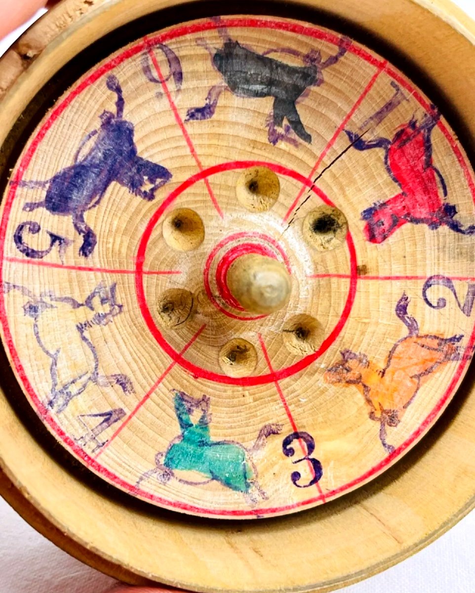 Ancient Chinese Or Japanese Horse Racing Game-photo-4