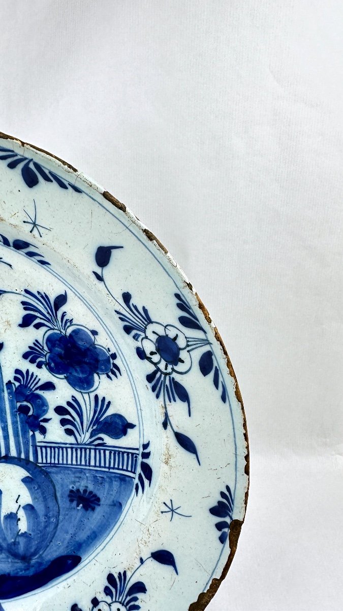 Large 18th Century Delftware Dish-photo-1